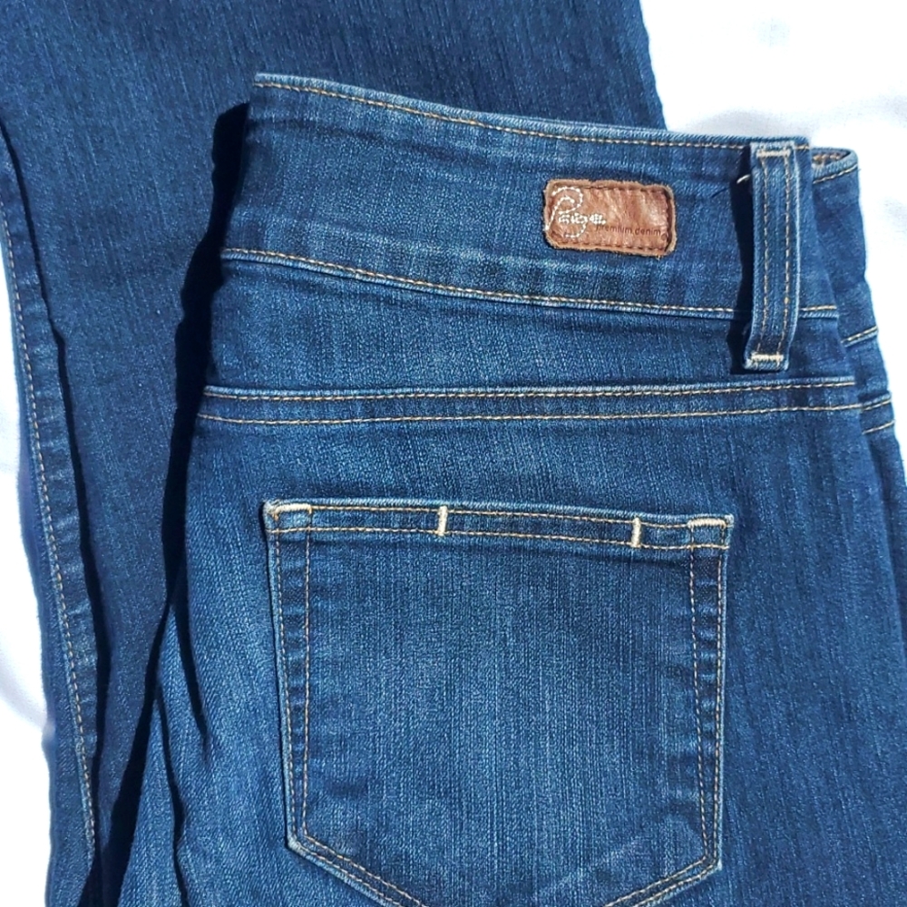 PAIGE H.H. Bootcut Jeans Size 29 Flare Dark Wash Denim Curvy EUC